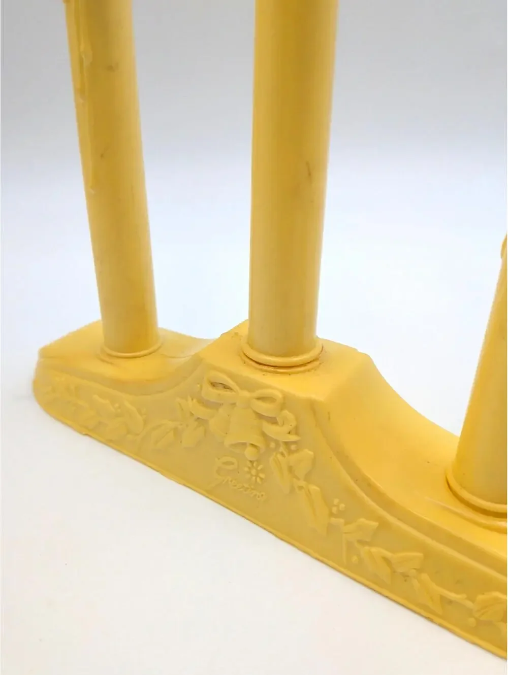 2 VTG 3 Christmas Candelabra Candle off white, Plastic Drip Candolier Electric